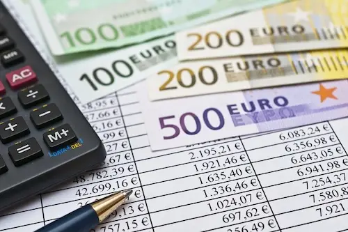 Fotolia 113820995 L Thema Finanzierung 500